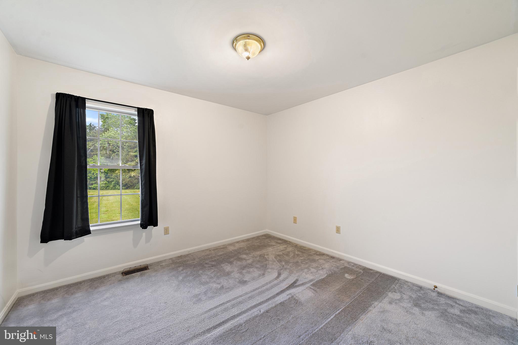 VIRGINIA MEADOWS - Residential