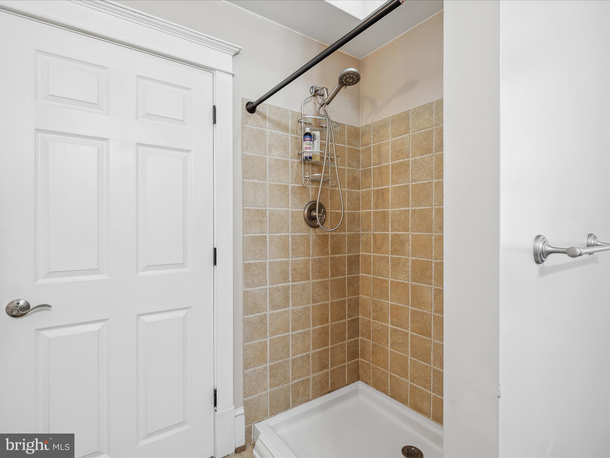 TOWN OF BATH - Commercial Sale