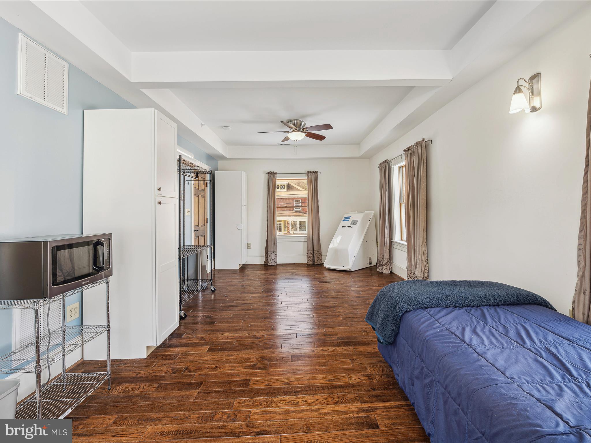 TOWN OF BATH - Commercial Sale