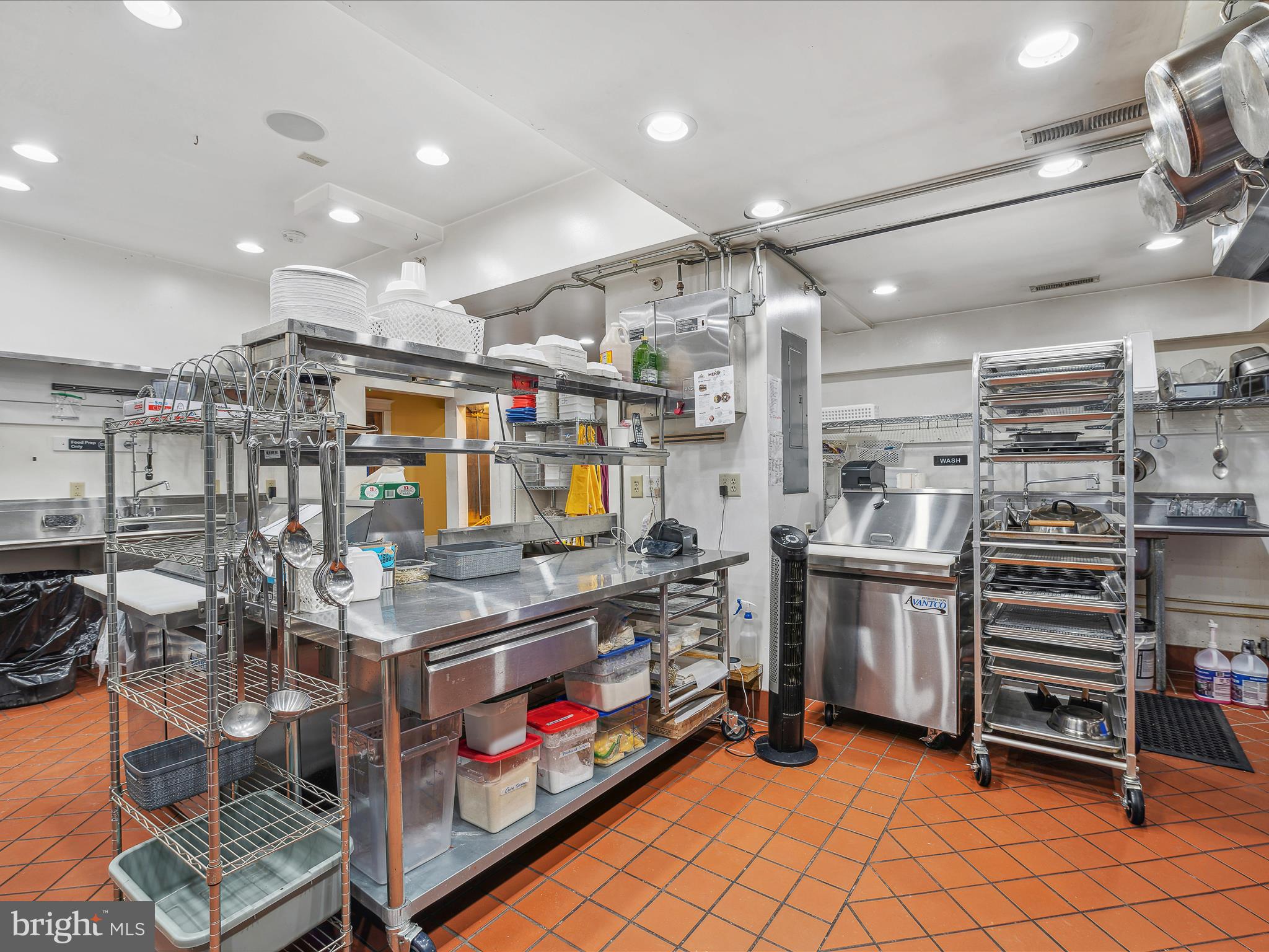 TOWN OF BATH - Commercial Sale