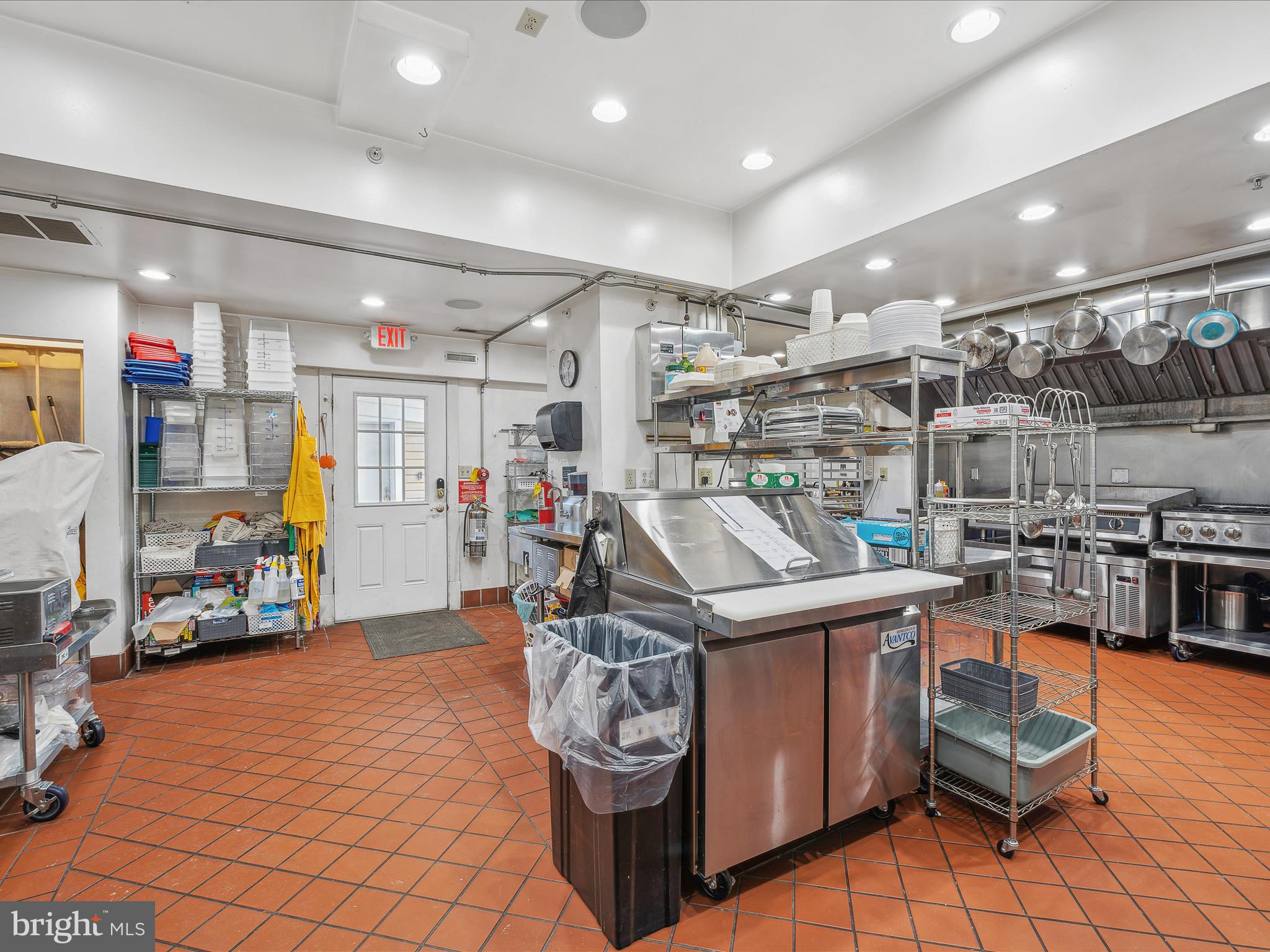 TOWN OF BATH - Commercial Sale