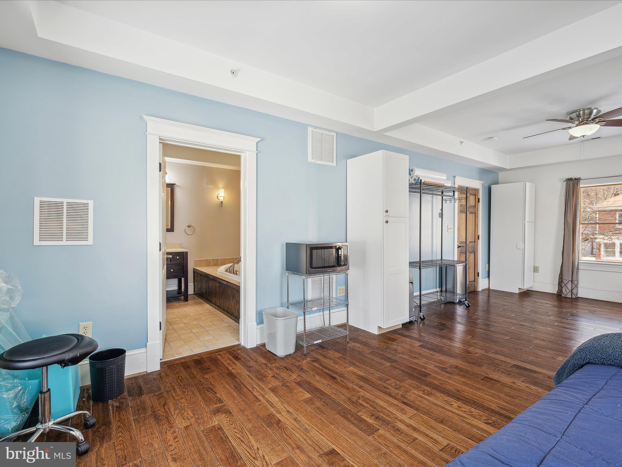 TOWN OF BATH - Commercial Sale