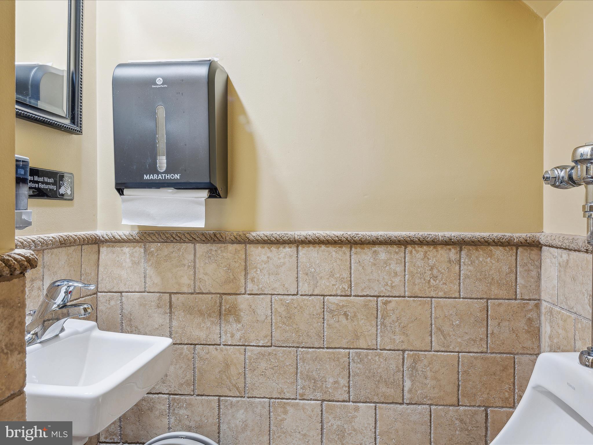 TOWN OF BATH - Commercial Sale