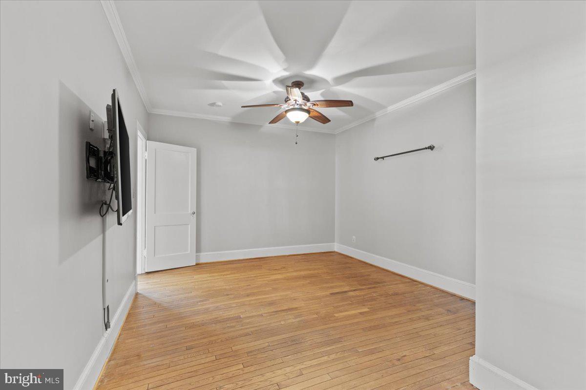 ADDISON HEIGHTS - Residential Lease