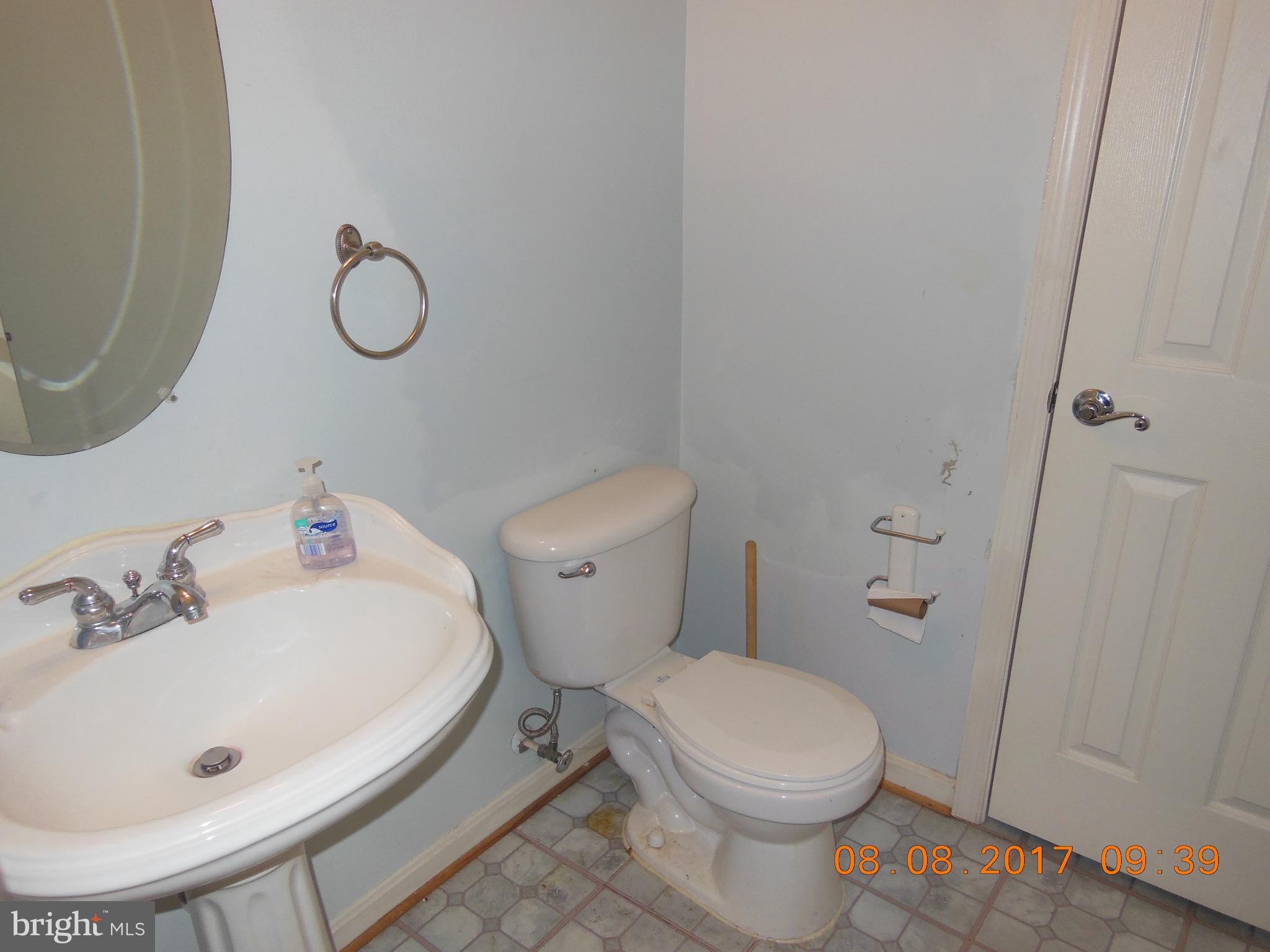 SHERBROOKE CONDO - Residential