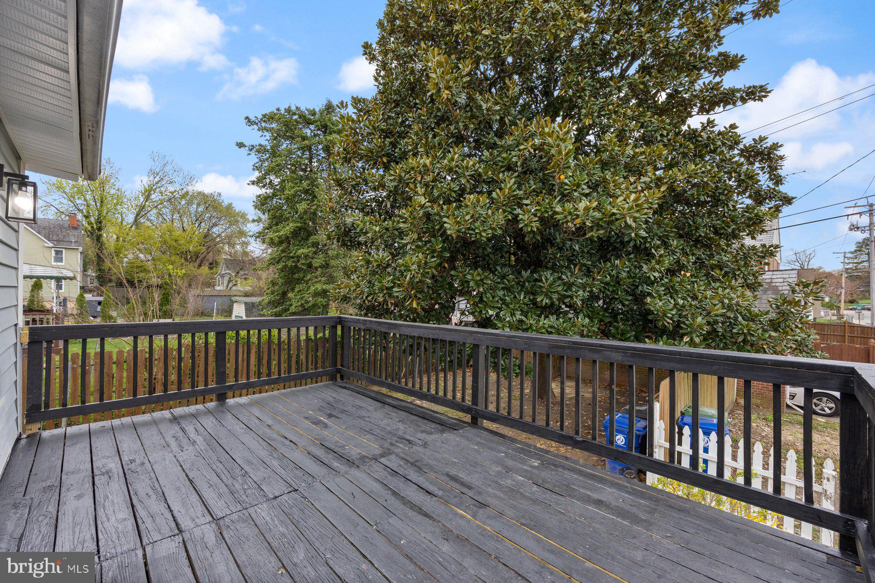 HAMILTON HILLS - Residential