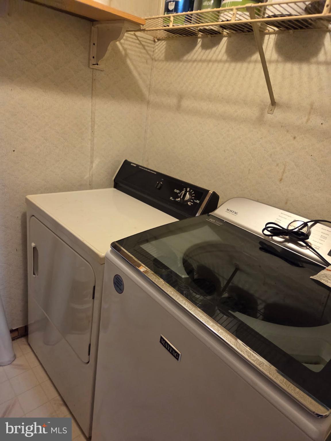 PARADISE PARK - Residential