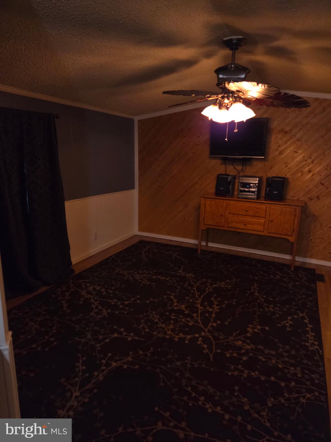 PARADISE PARK - Residential