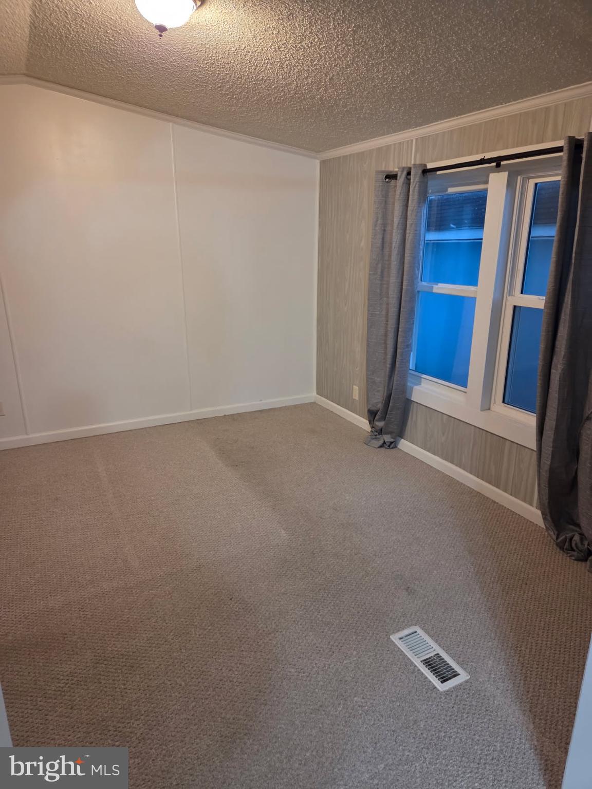 PARADISE PARK - Residential