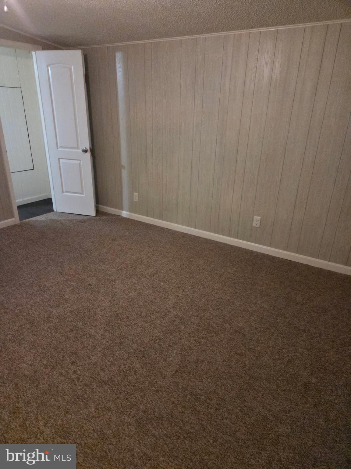 PARADISE PARK - Residential