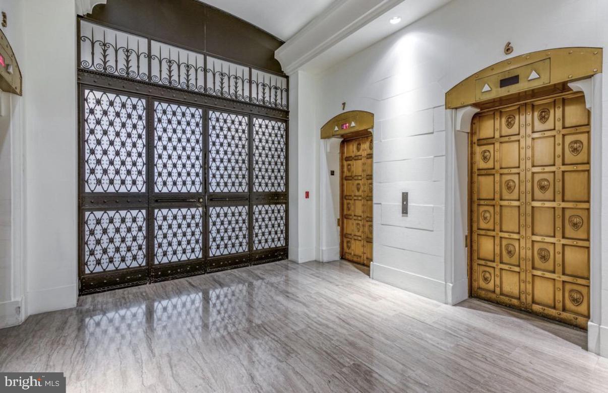 111 S 15TH STREET P310