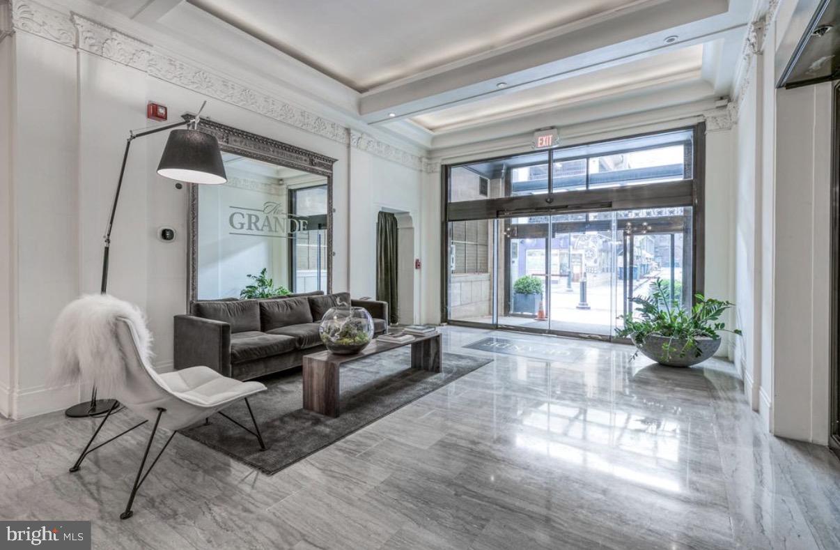 111 S 15TH STREET P310