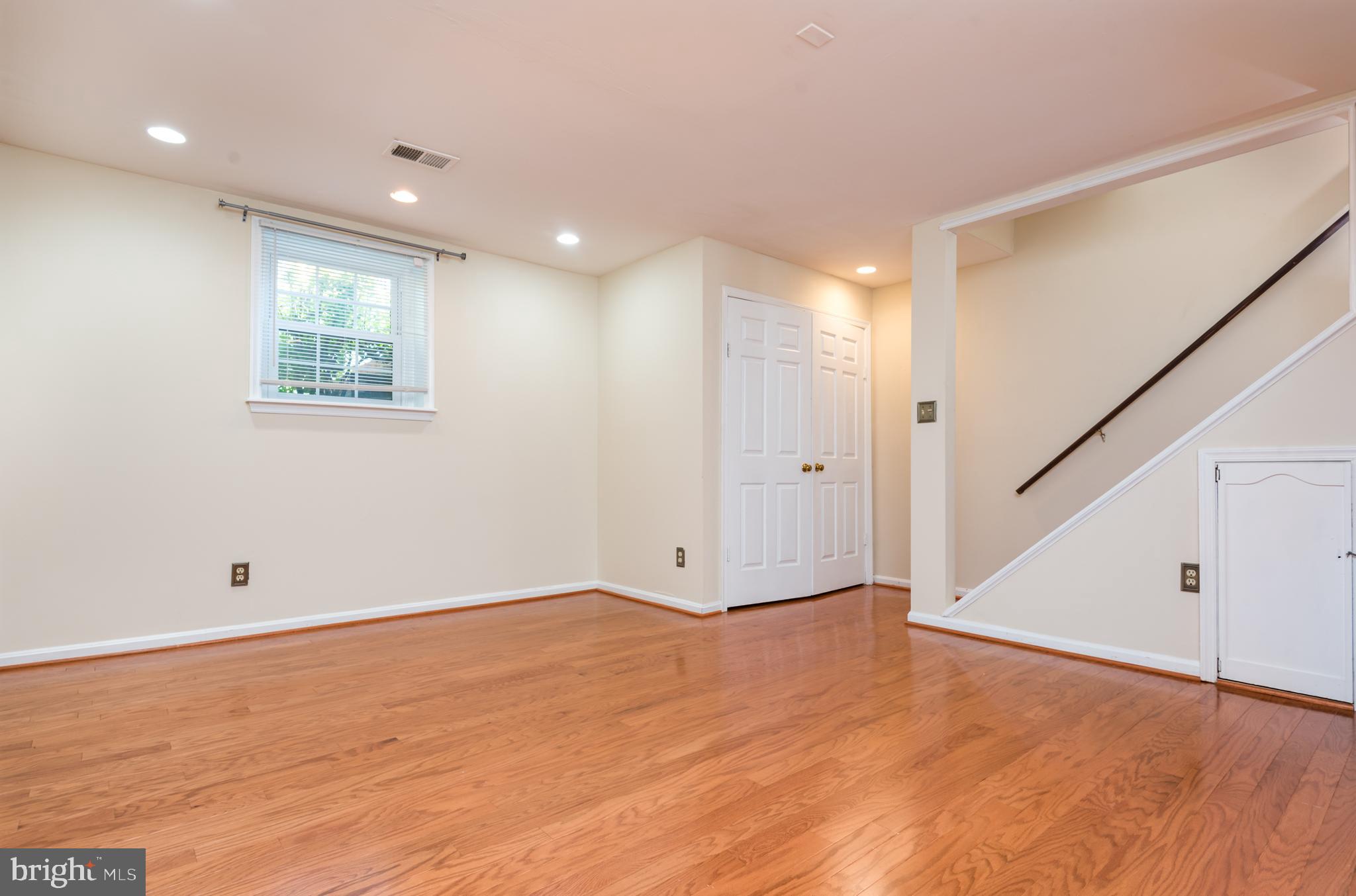 OLD TOWN STATION - Residential