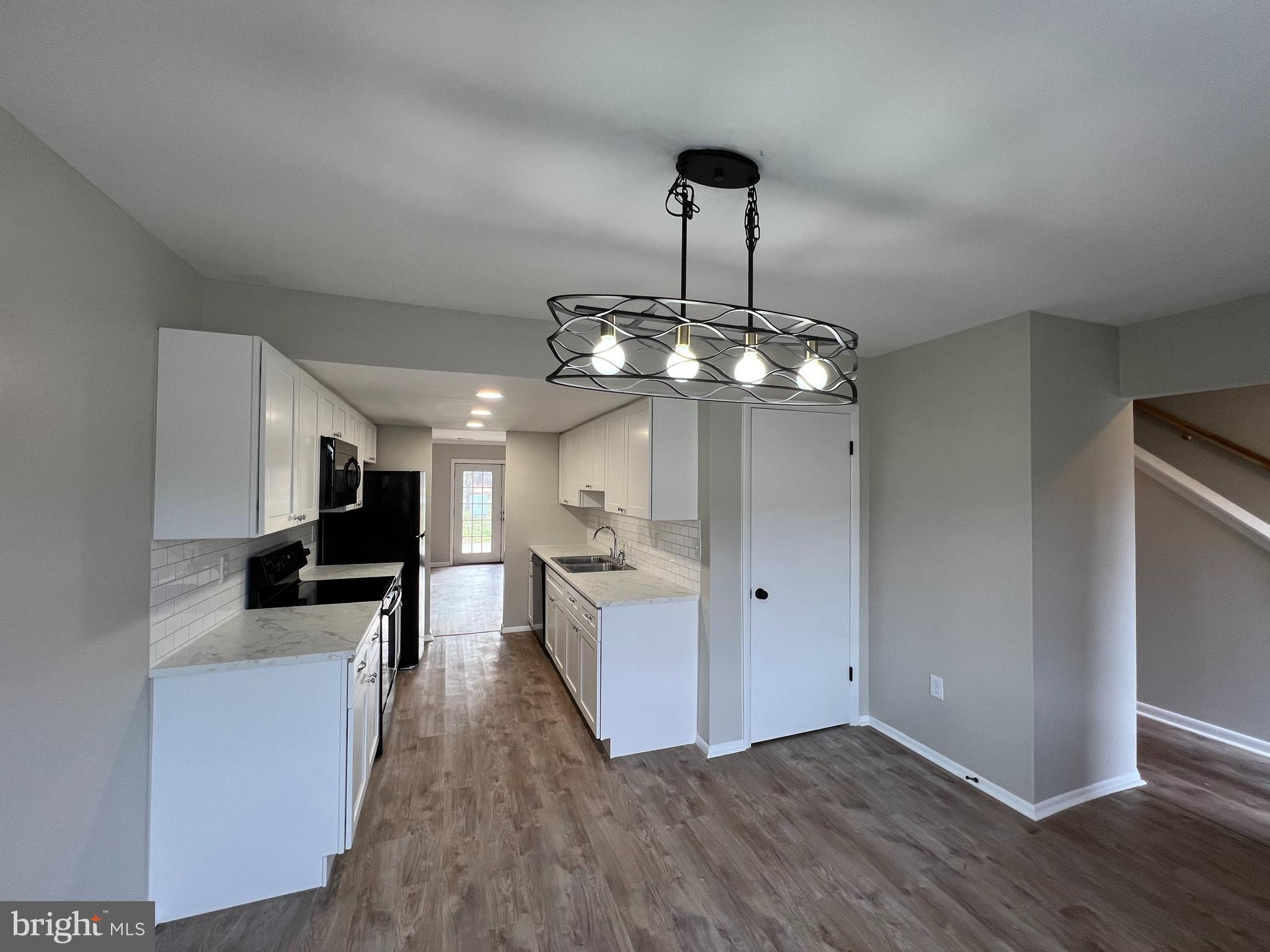 STONEY RIDGE FARM - Residential