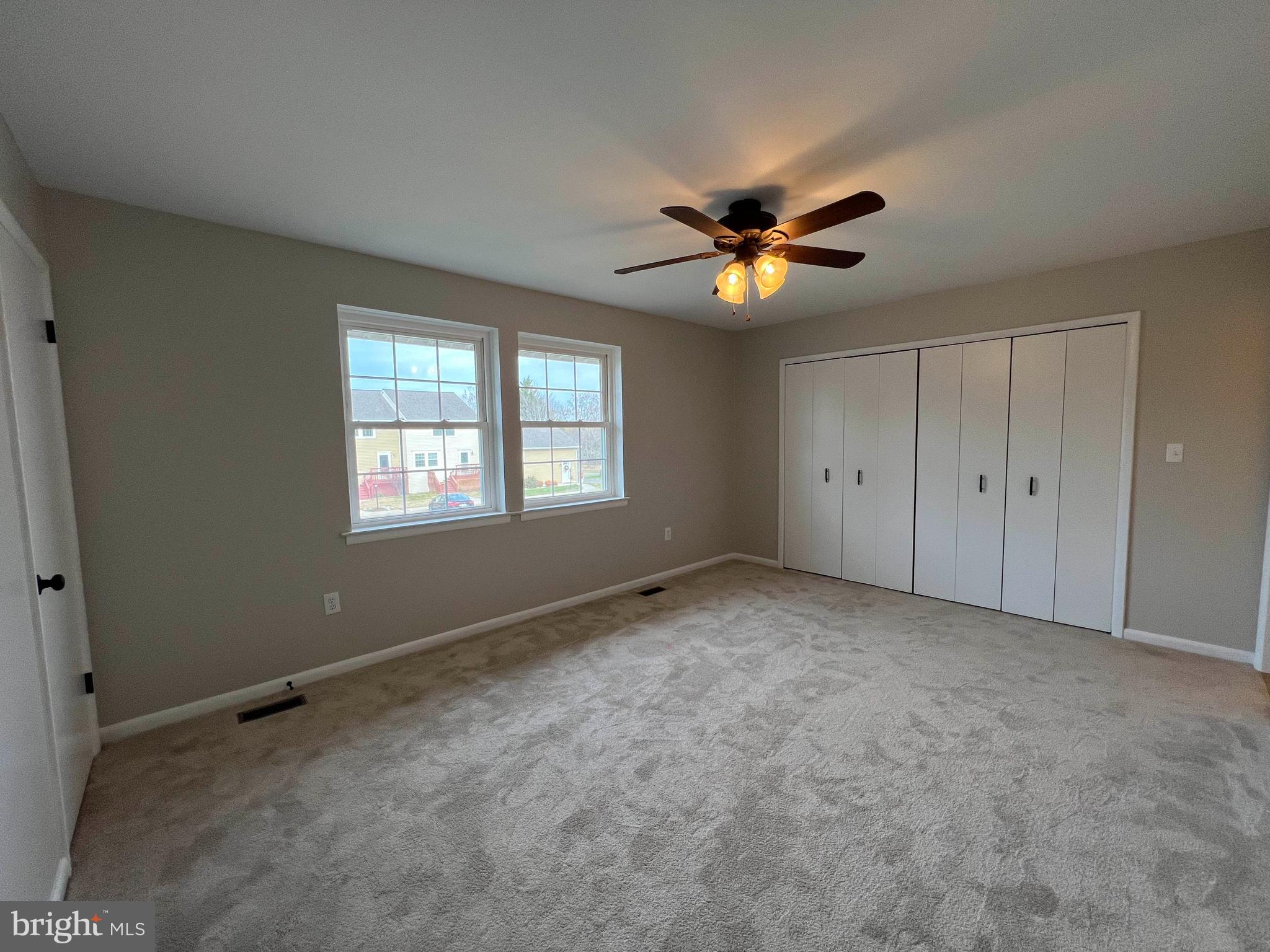 STONEY RIDGE FARM - Residential