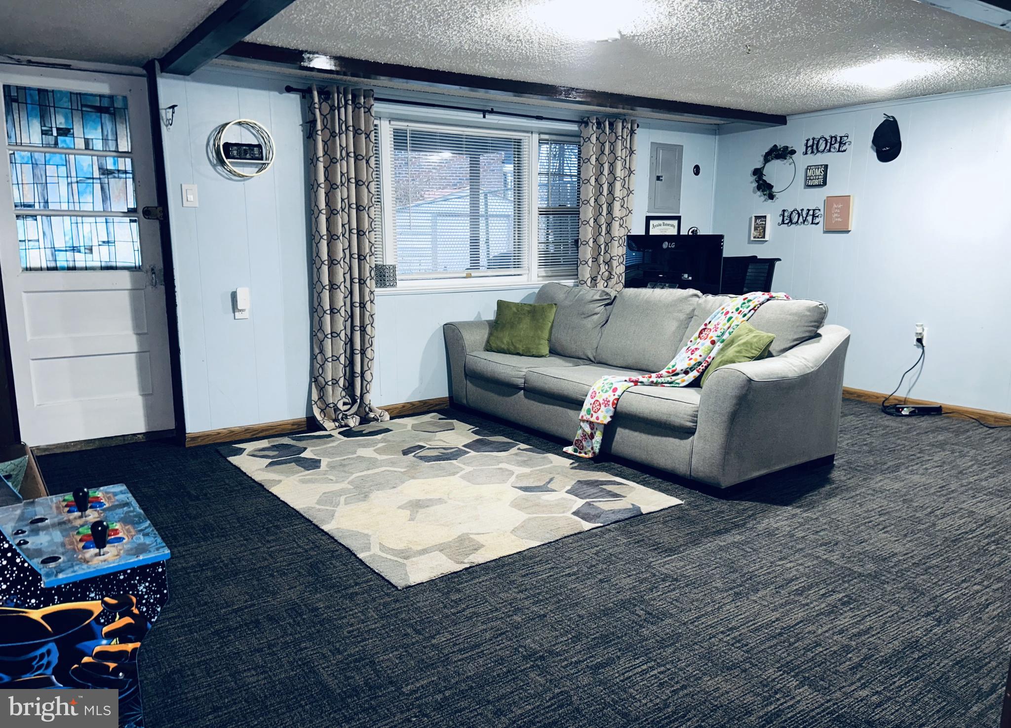 WALTON PARK - Residential