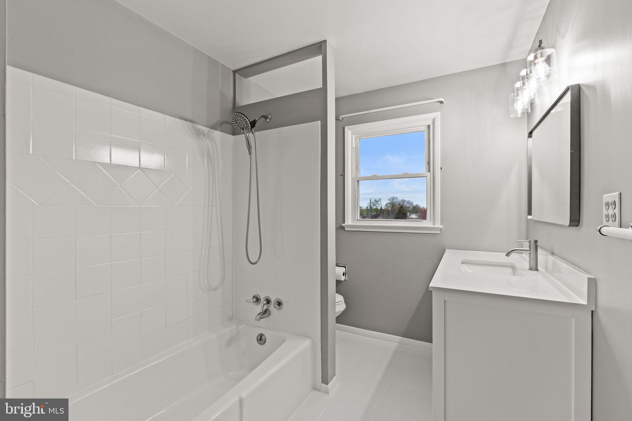 SPRINGFIELD - Residential