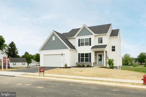 40 OLD ORCHARD ROAD STRASBURG PA 17579