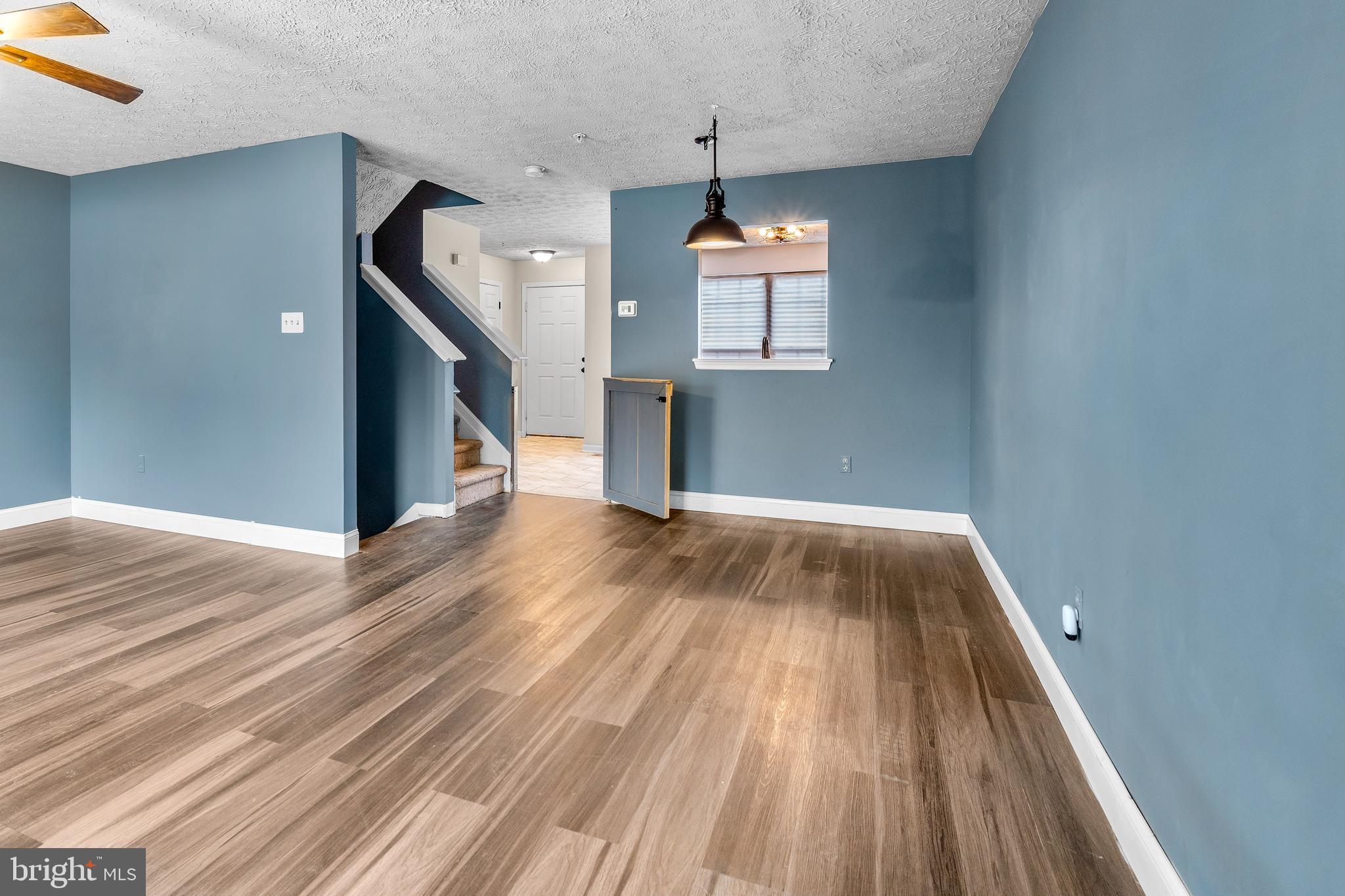 DOUGLAS VILLAGE - Residential