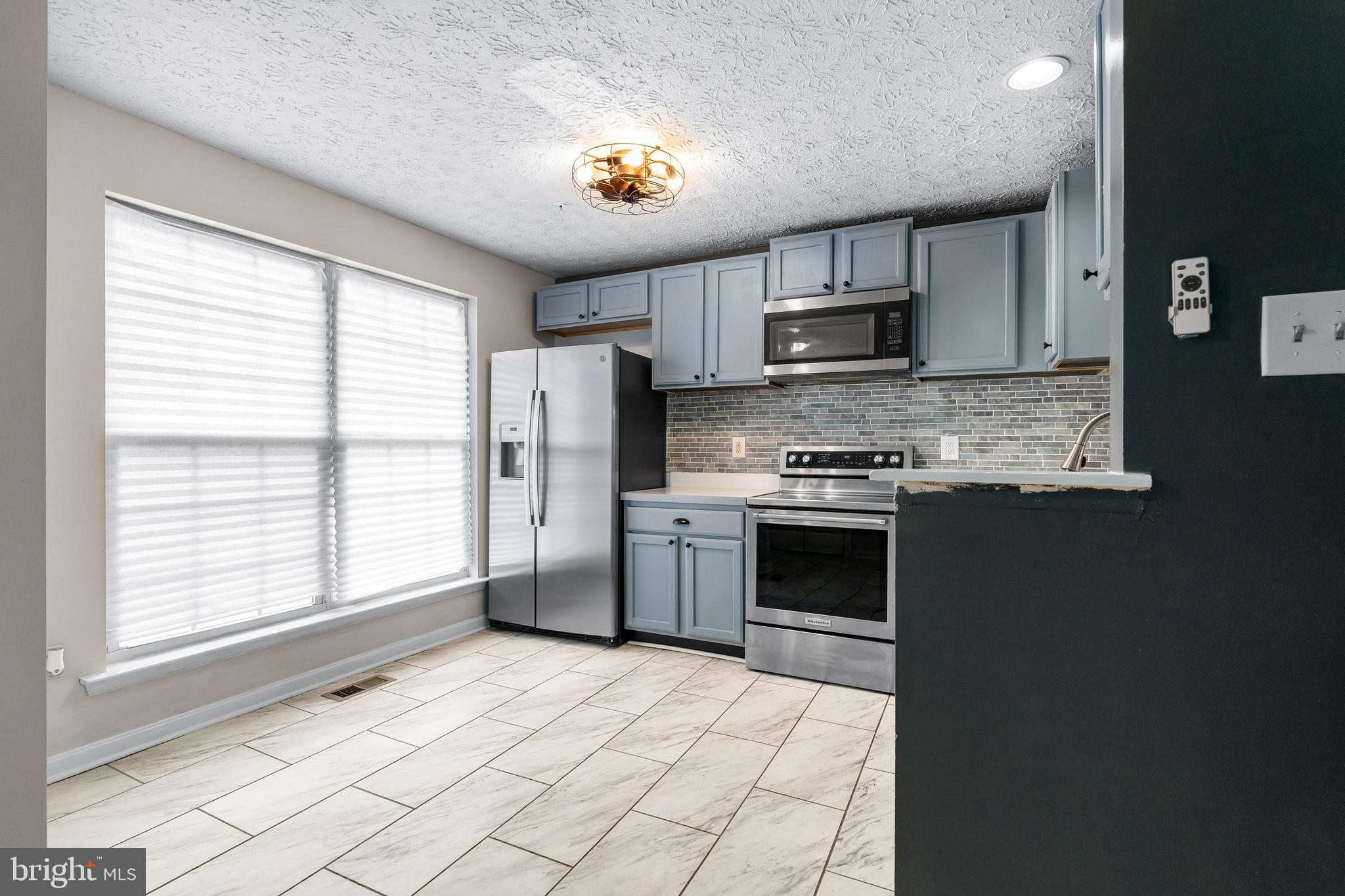 DOUGLAS VILLAGE - Residential