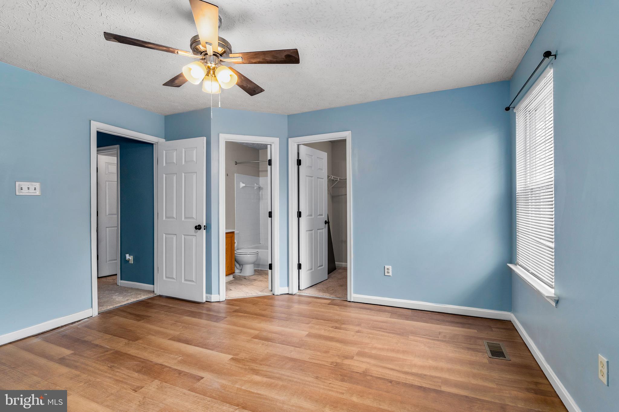 DOUGLAS VILLAGE - Residential