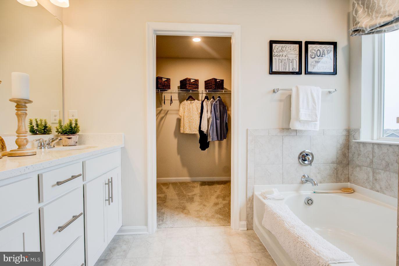 ROBINSONS PARADISE - Residential