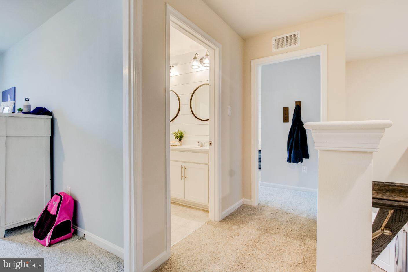 ROBINSONS PARADISE - Residential