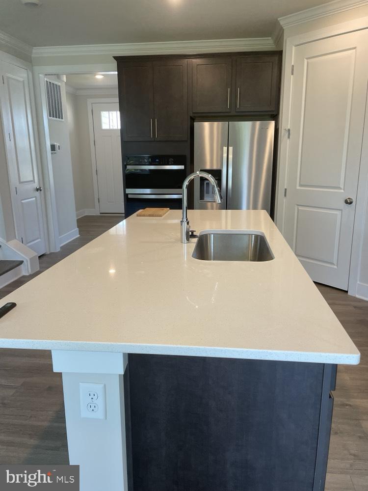 ROBINSONS PARADISE - Residential