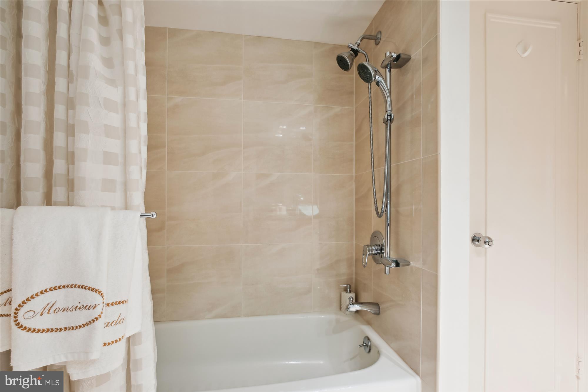 FRIENDSHIP HEIGHTS - Residential