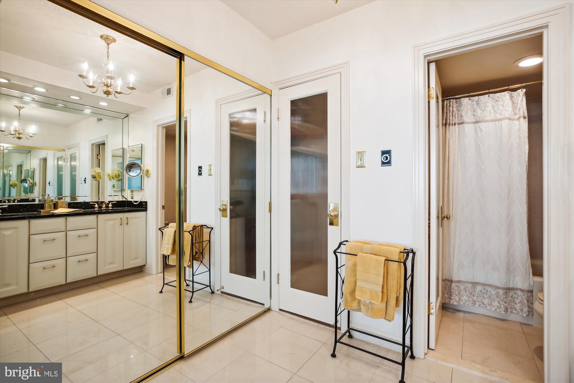 FRIENDSHIP HEIGHTS - Residential