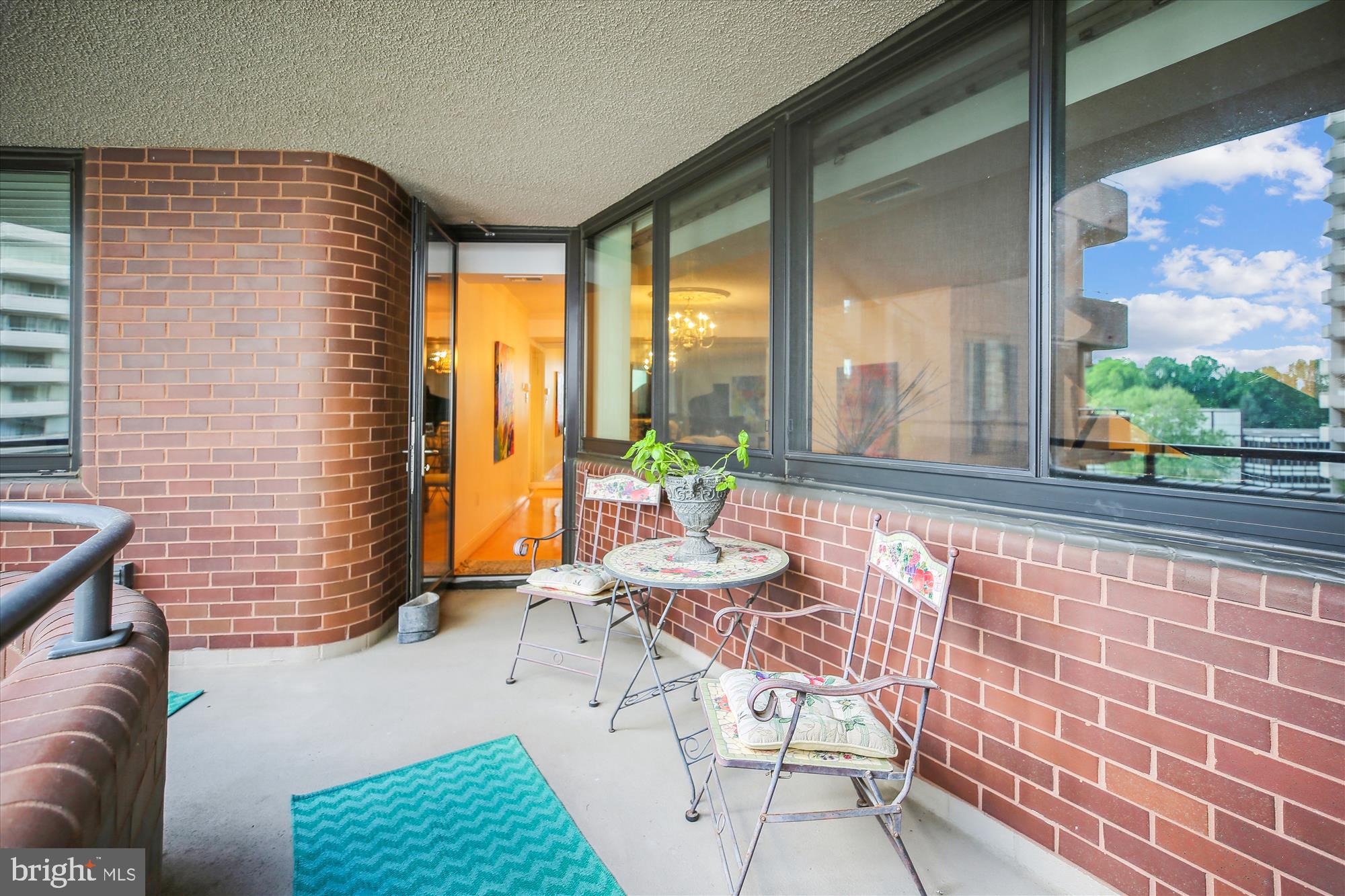 FRIENDSHIP HEIGHTS - Residential