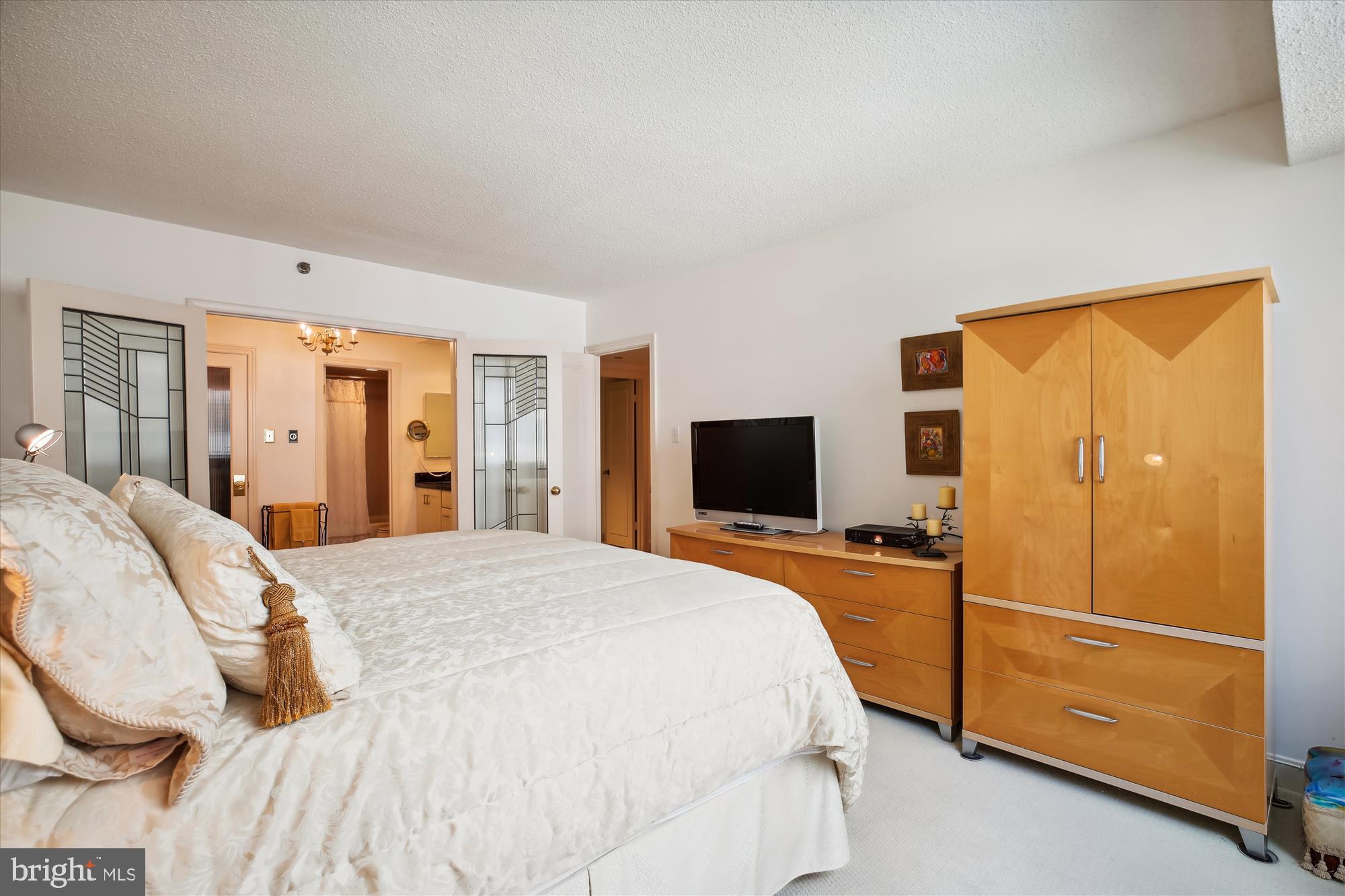 FRIENDSHIP HEIGHTS - Residential