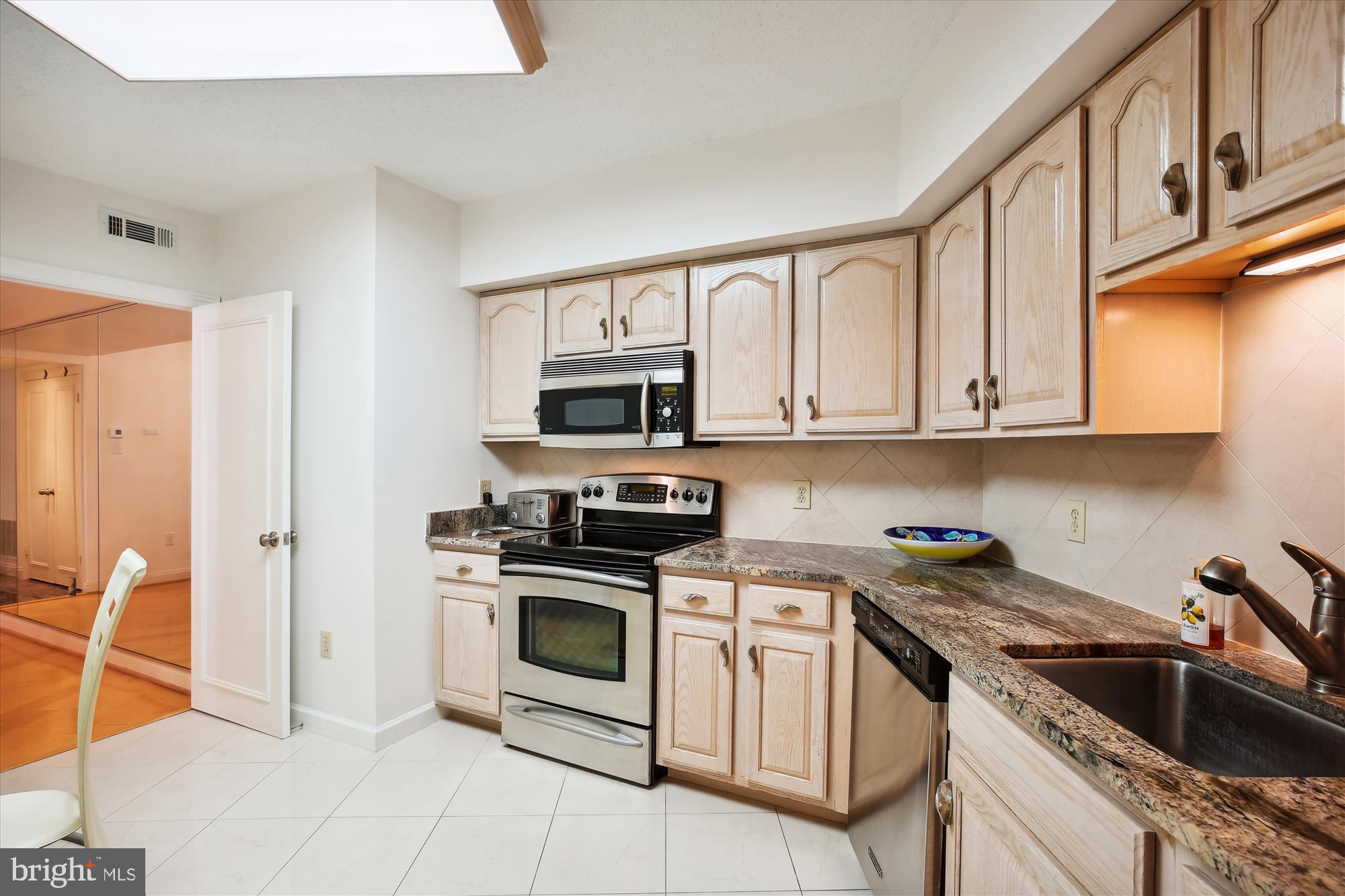 FRIENDSHIP HEIGHTS - Residential