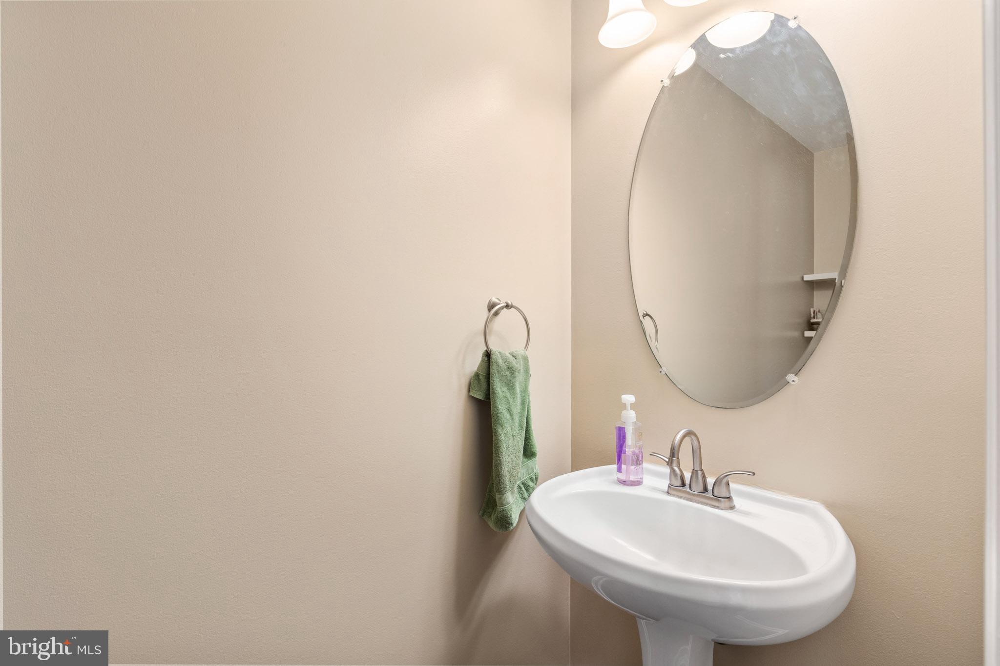 ORIOLE LANDING - Residential