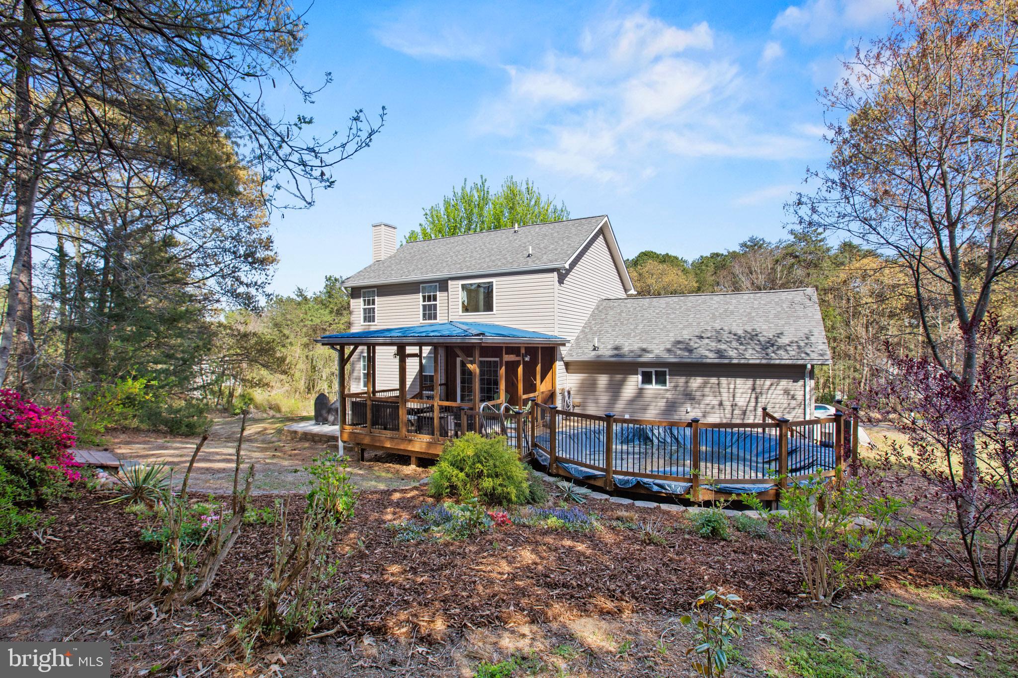 ORIOLE LANDING - Residential