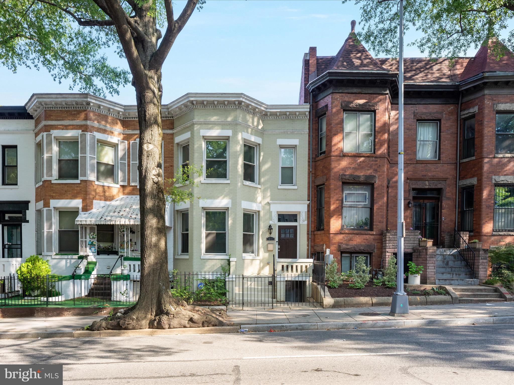 21 RHODE ISLAND AVENUE NW