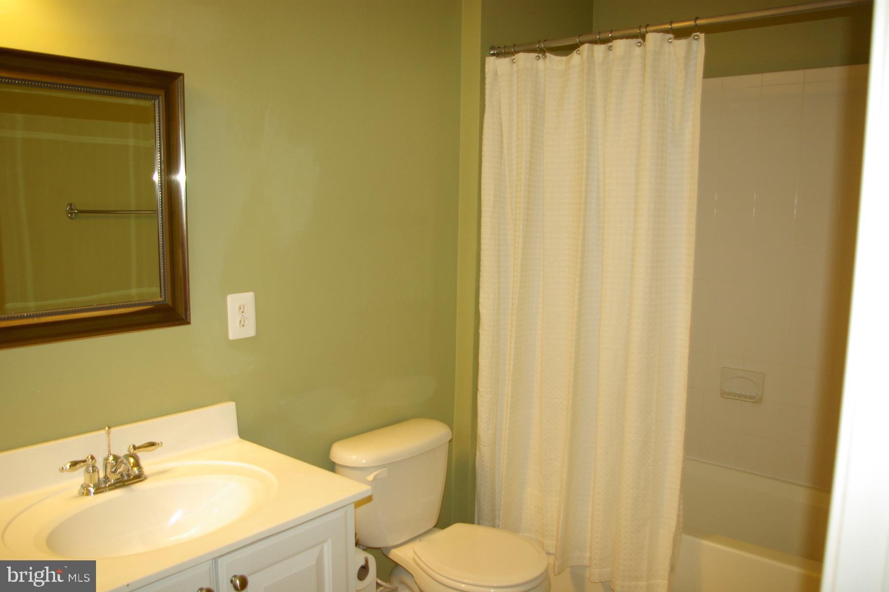 SPRING CREEK - Residential