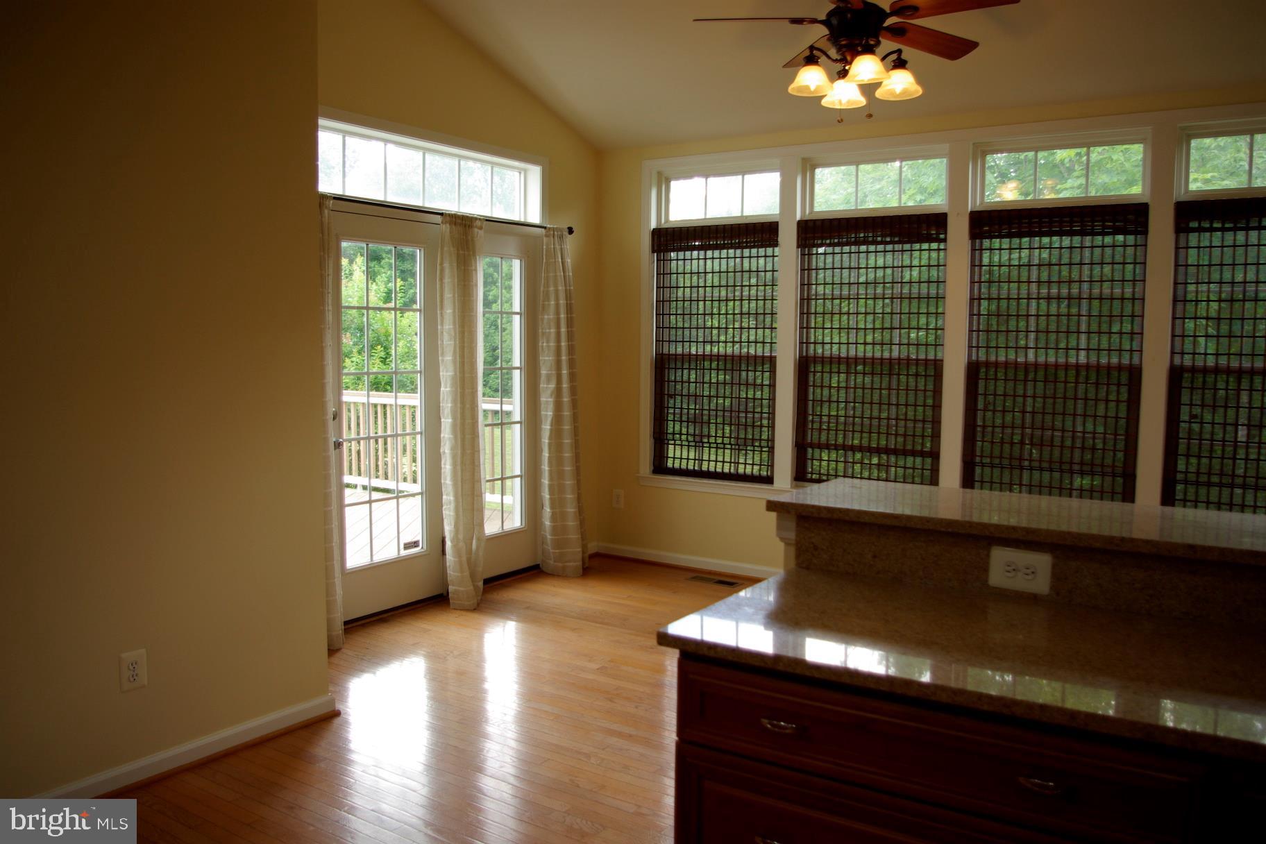 SPRING CREEK - Residential