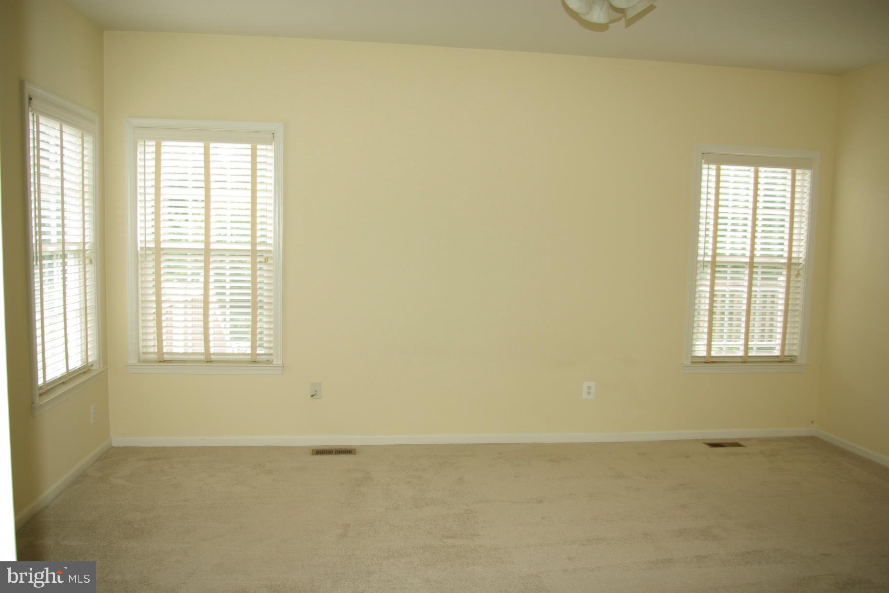 SPRING CREEK - Residential