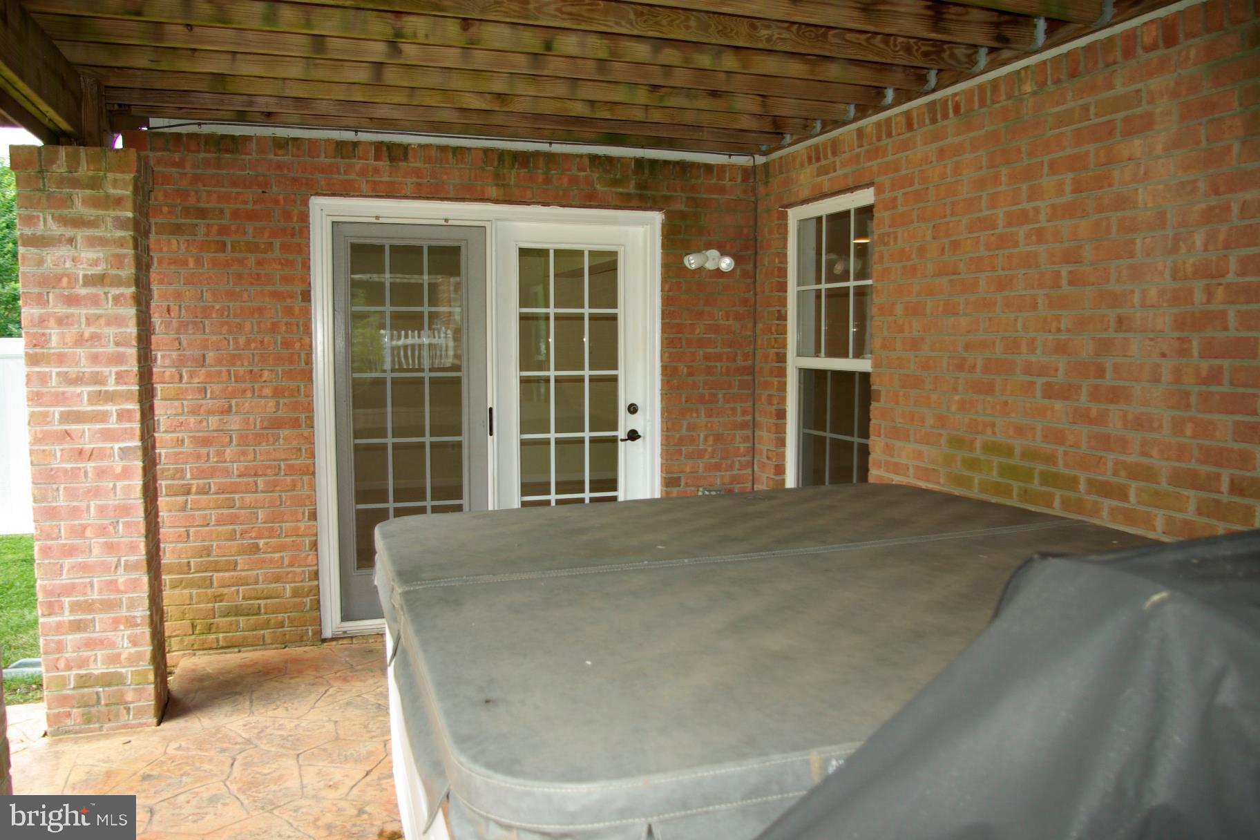 SPRING CREEK - Residential