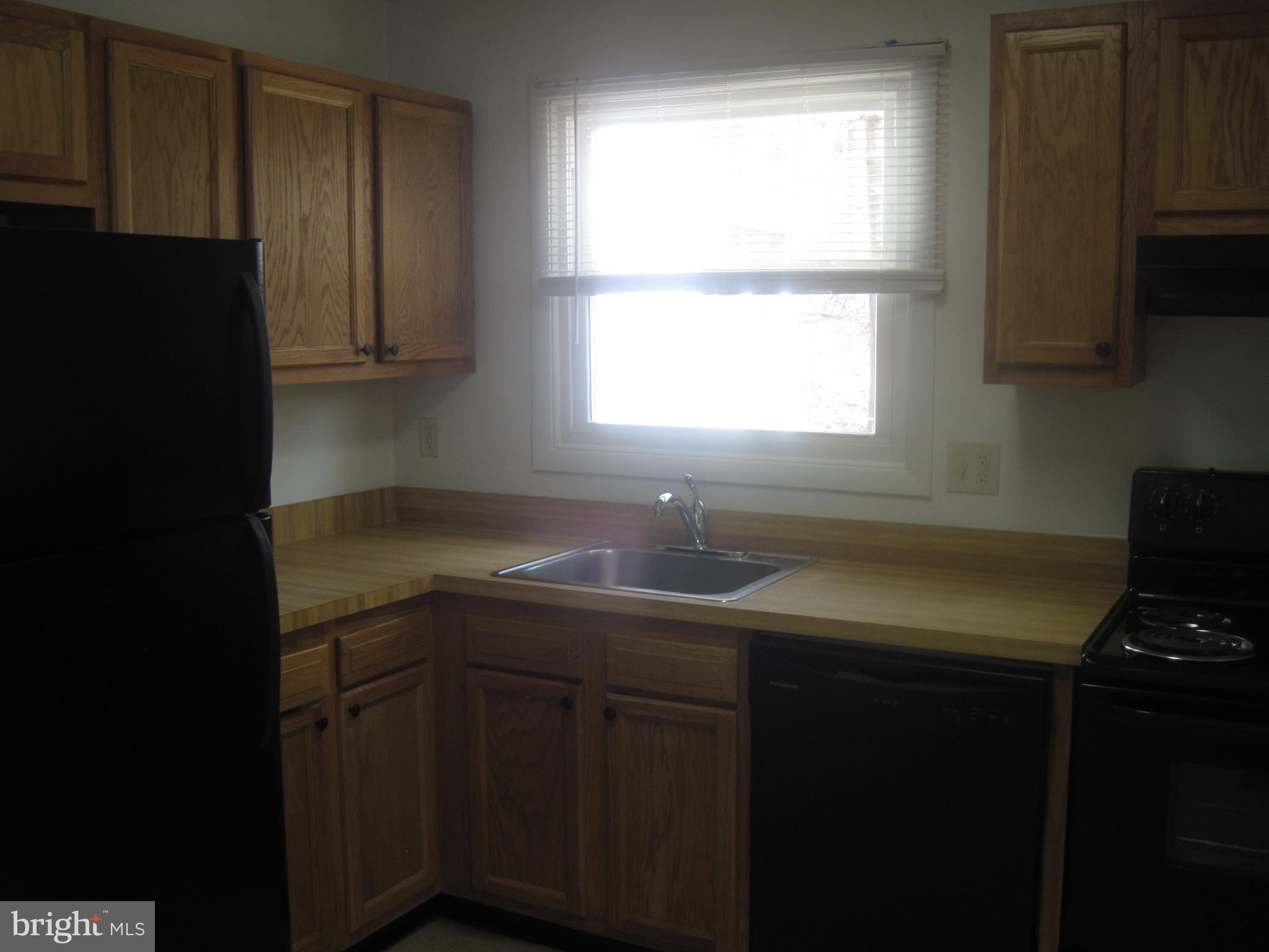 CEDARMERE - Residential Lease