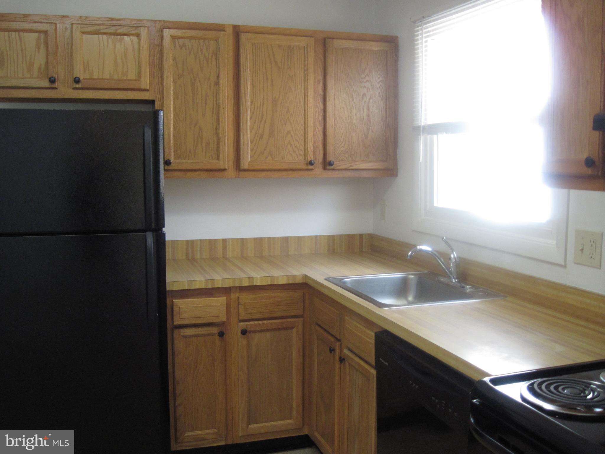 CEDARMERE - Residential Lease