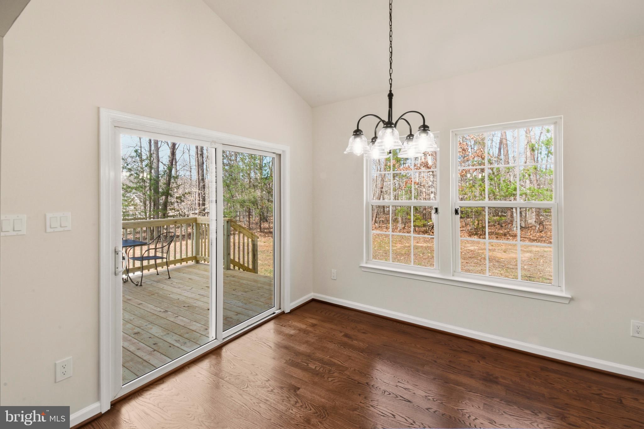 SYCAMORE SQUARE - Residential