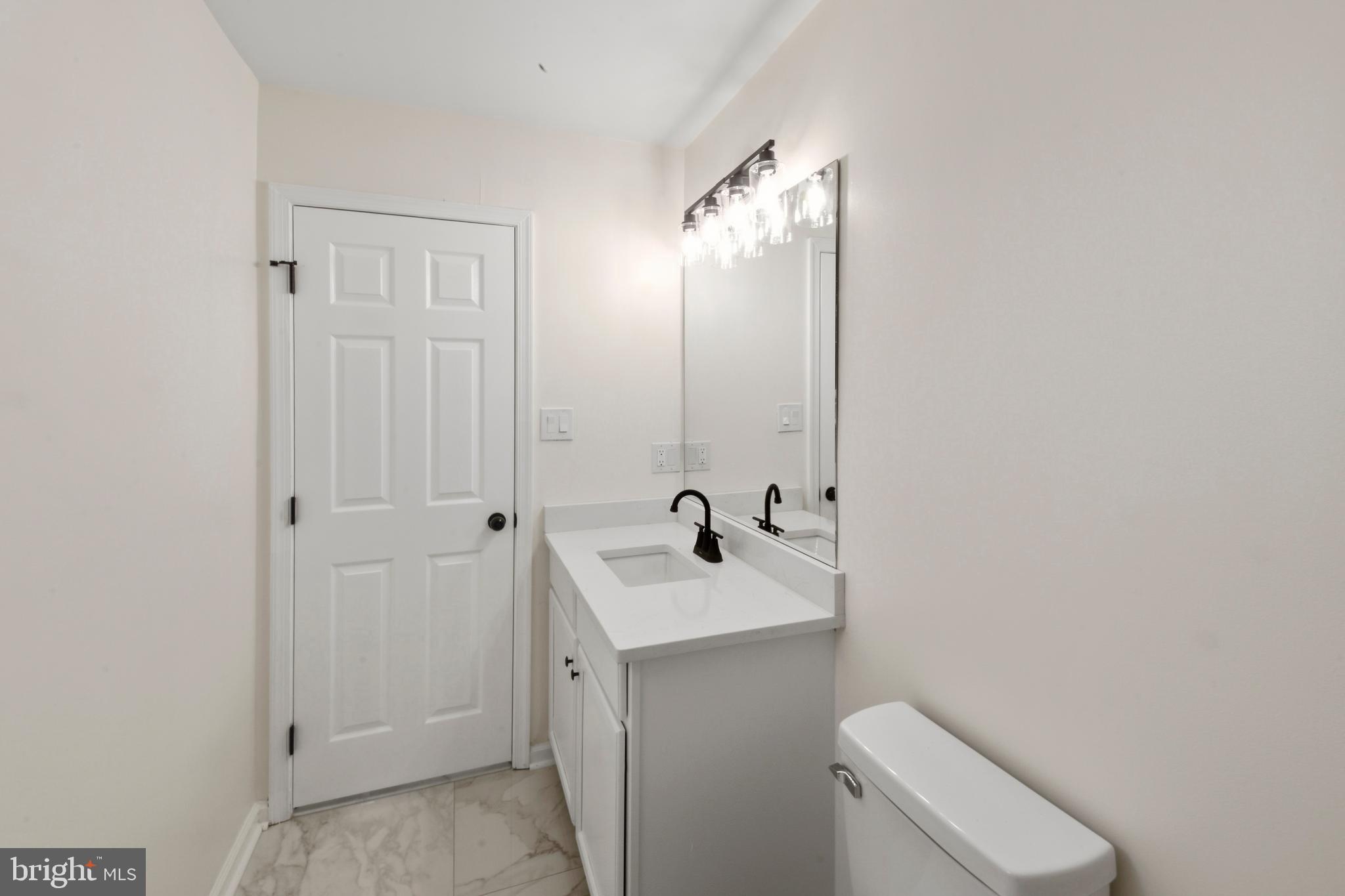 SYCAMORE SQUARE - Residential