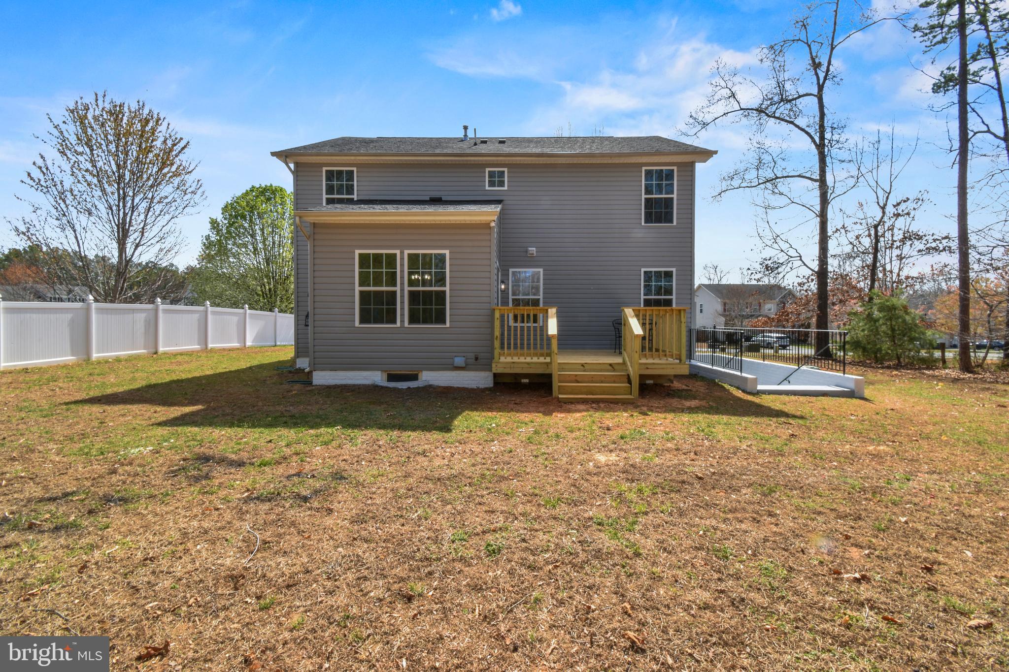 SYCAMORE SQUARE - Residential