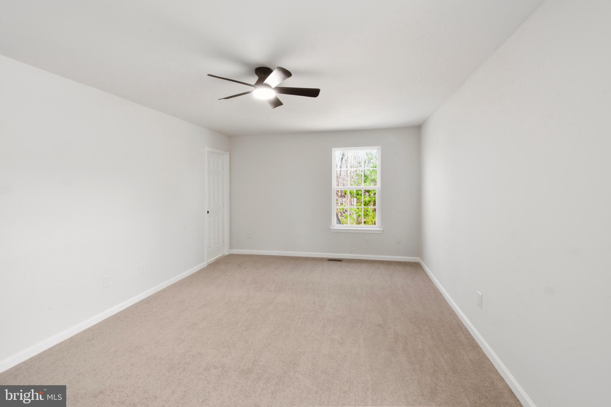 SYCAMORE SQUARE - Residential