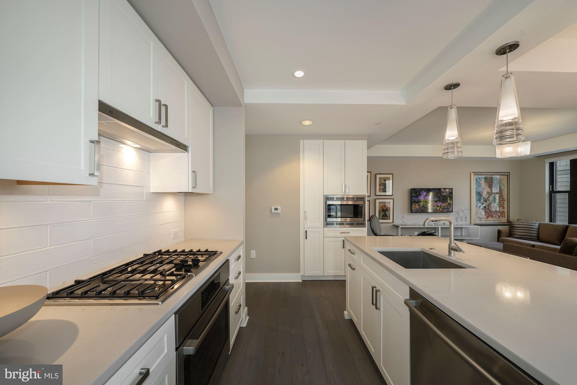 STONEHALL - Residential