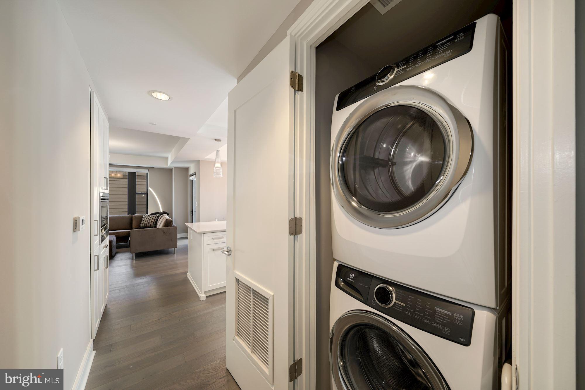 STONEHALL - Residential