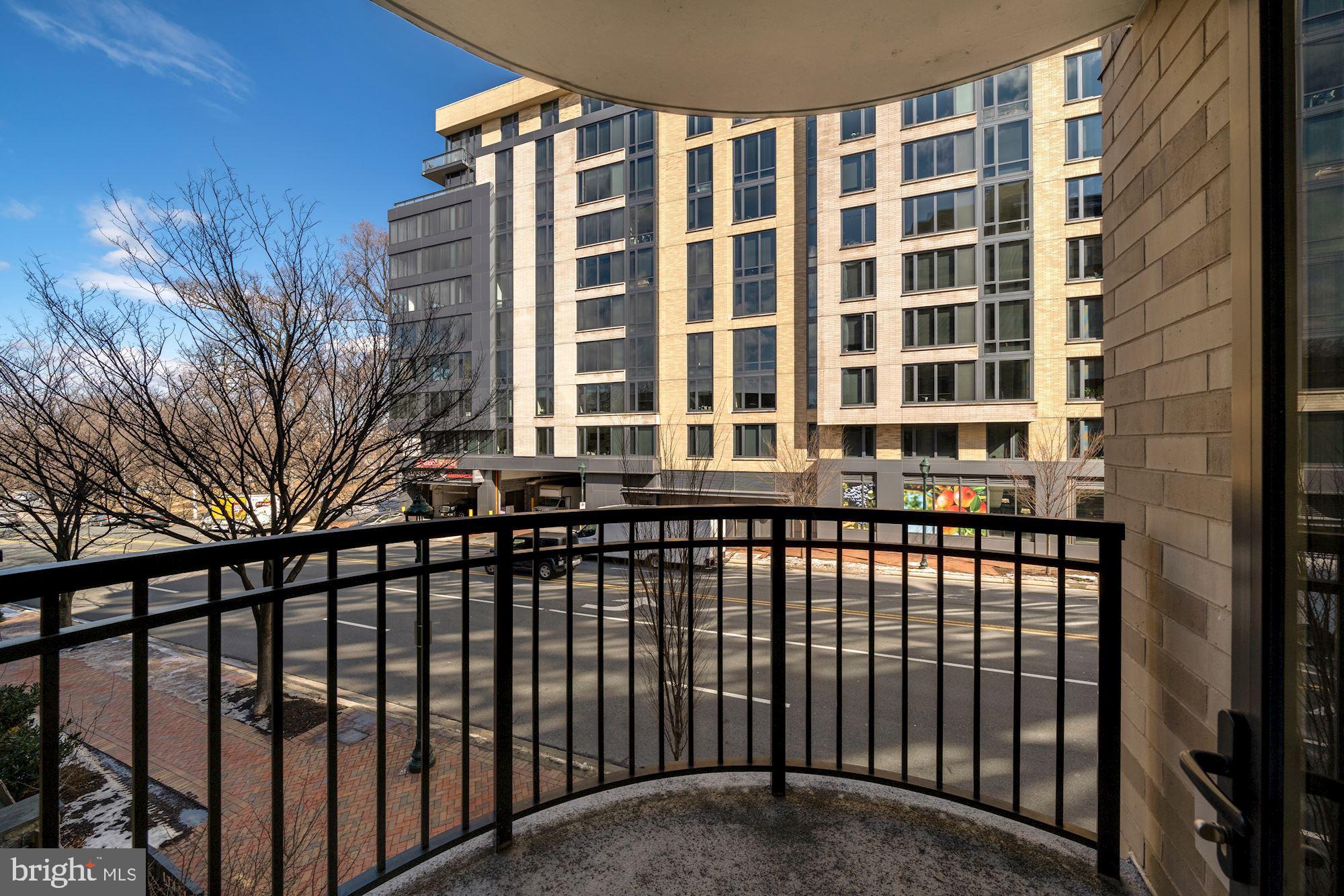 STONEHALL - Residential