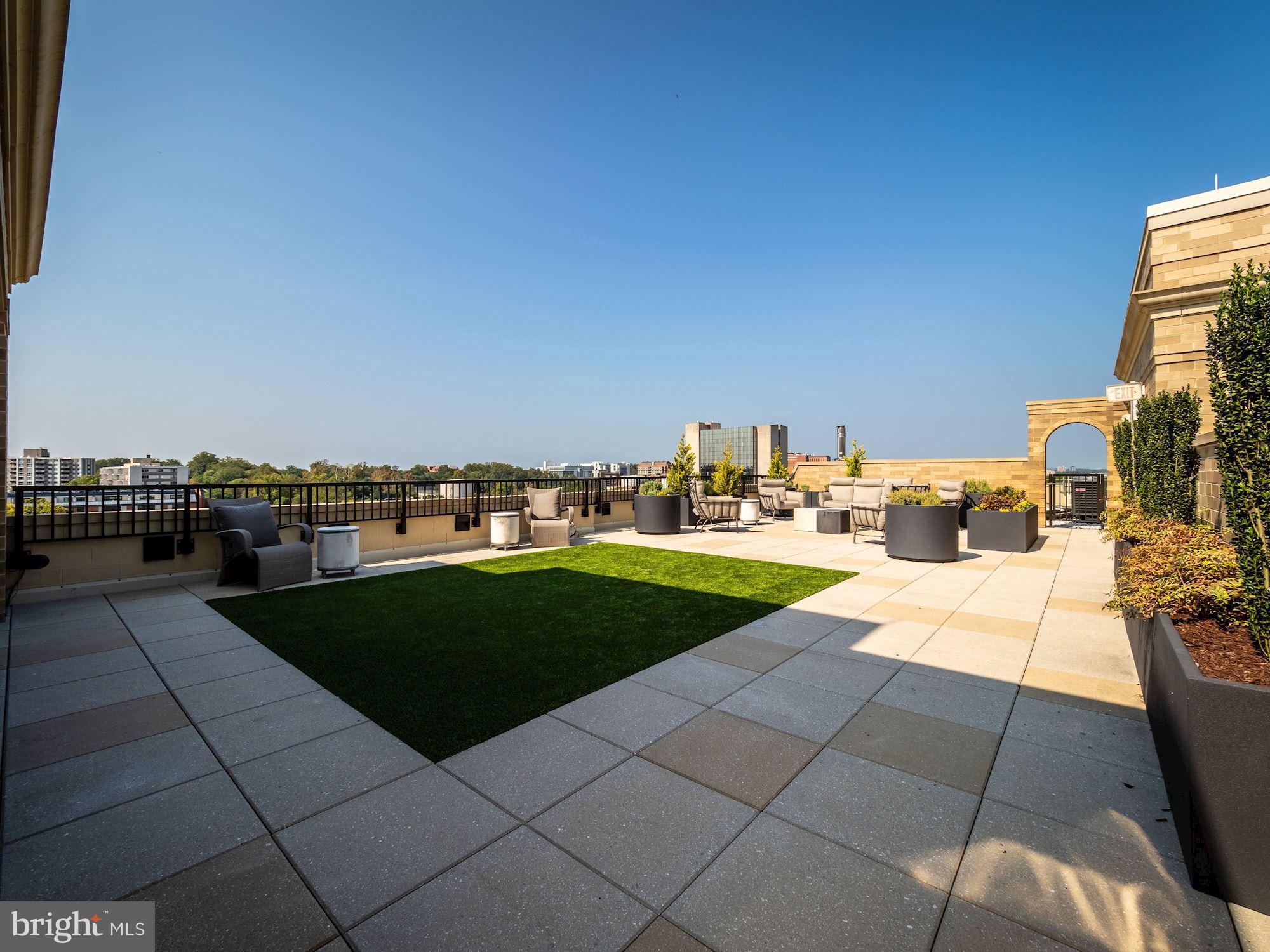 STONEHALL - Residential